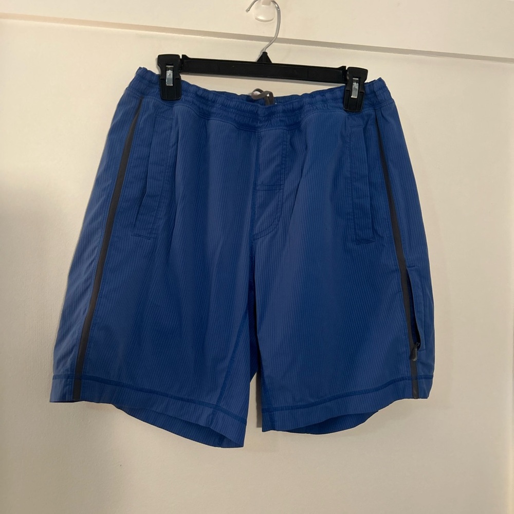 lululemon Pace breaker Shorts with Side Zippers estimated size Medium